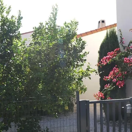 Maison Entiere Proche De La Paisible بيت للعطل *